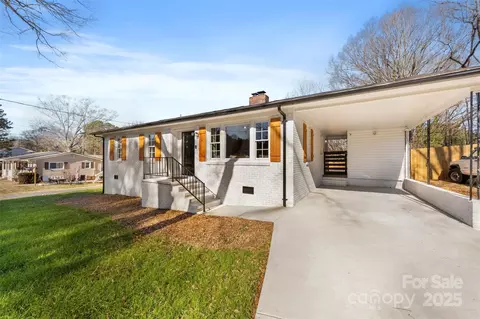 628 Westway Dr, Gastonia, NC 28054