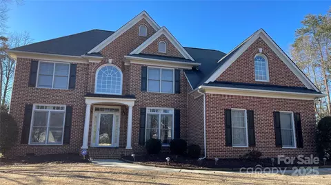 2306 Cota Ct, Charlotte, NC 28262