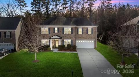 11414 Cedarvale Farm Pkwy, Midland, NC 28107