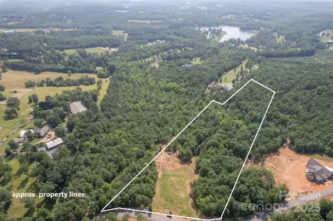 Prospect Point Road, Tryon, NC 28782 photo 3