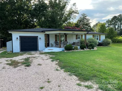 3910 Centergrove Rd, Concord, NC 28025
