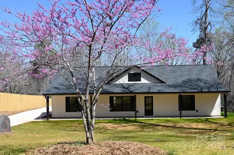 3720 Turner Rd, Clover, SC 29710