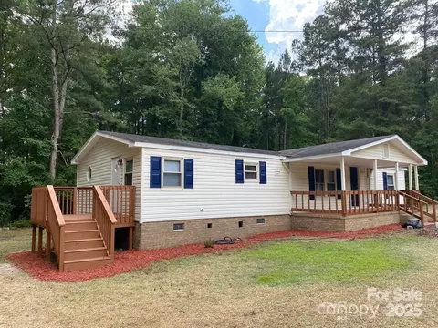 106 Gin Ln, Morven, NC 28119