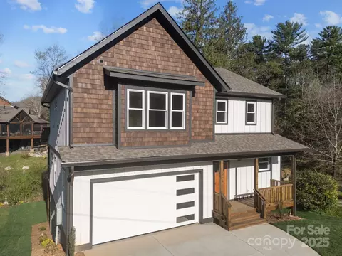 64 Pinedale Rd, Asheville, NC 28805