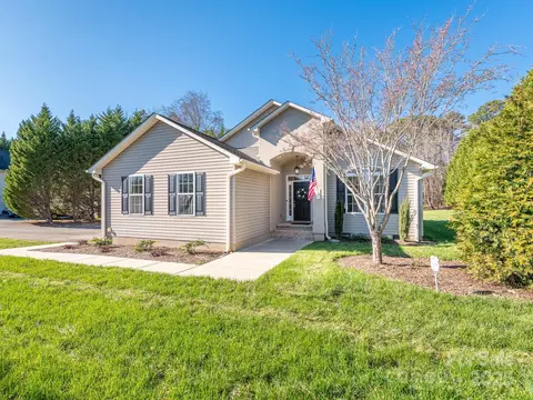 838 Beckner Rd, Lexington, NC 27292