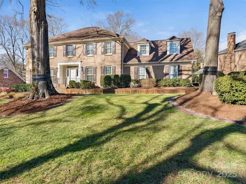 5222 Winding Brook Rd, Charlotte, NC 28226