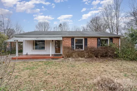 11900 Musket Ln, Charlotte, NC 28273