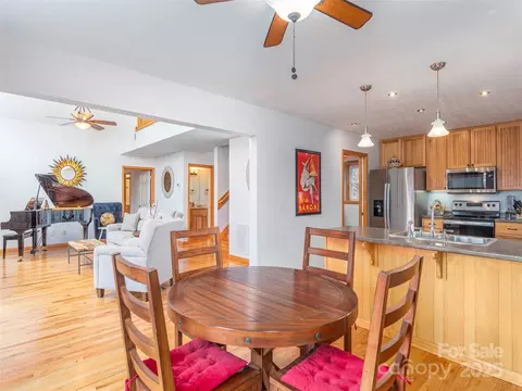 Dining - 1185 Mule Stomp Rd, Clyde, NC 28721 photo 4 of 4