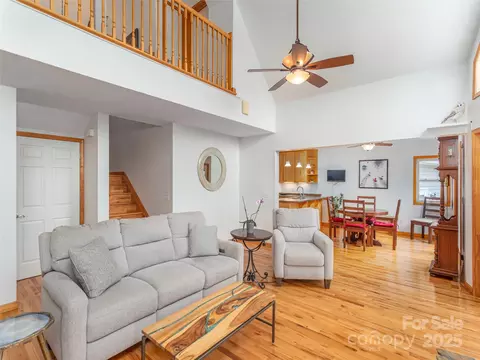 Living - 1185 Mule Stomp Rd, Clyde, NC 28721 photo 2 of 3