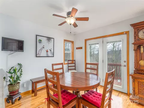 Dining - 1185 Mule Stomp Rd, Clyde, NC 28721 photo 2 of 4