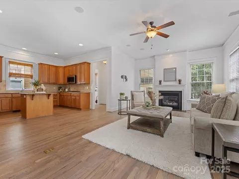 15710 Laurel Oak Cres, Davidson, NC 28036 photo 23