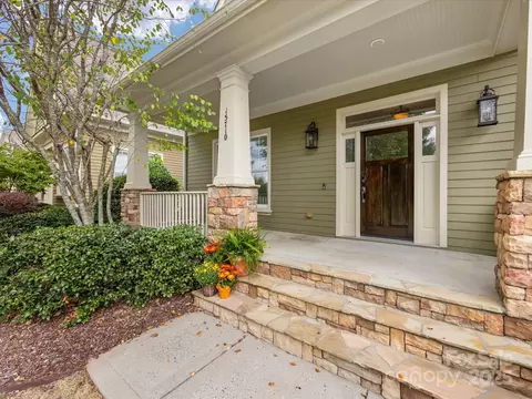 15710 Laurel Oak Cres, Davidson, NC 28036 photo 3