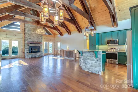 2026 Black Hills Dr, Collettsville, NC 28611 photo 18