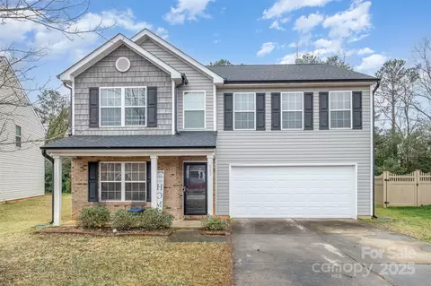 889 Brunswick Dr, Rock Hill, SC 29730