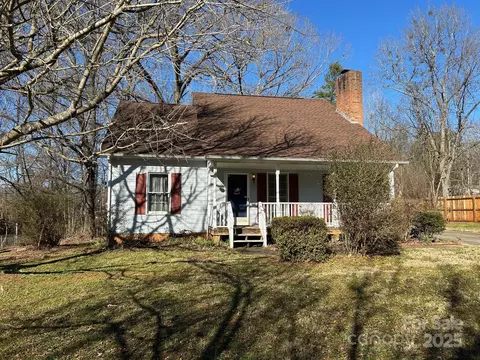 213 Wood Duck Ct, Gastonia, NC 28056