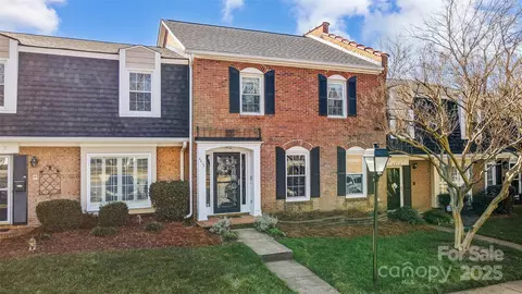 4413 Simsbury Rd, Charlotte, NC 28226