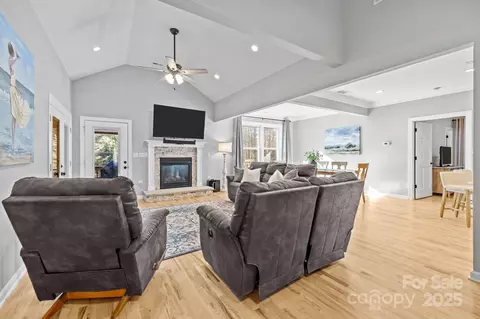 3065 River Bend Dr, Tega Cay, SC 29708 photo 9
