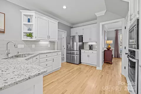 3065 River Bend Dr, Tega Cay, SC 29708 photo 5