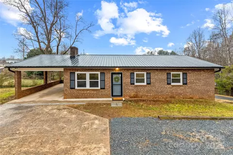 3819 Cannonball St, Morganton, NC 28655