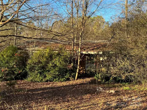 3519 Shelby Rd, Lawndale, NC 28090