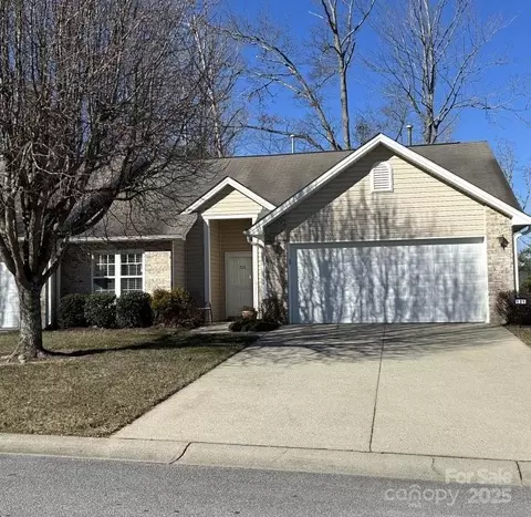 121 Sunny Meadows Blvd, Arden, NC 28704