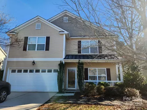 3440 Pickney Bluff St, Fort Mill, SC 29715