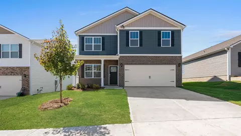 71 Woodvale Dr, Waynesville, NC 28786