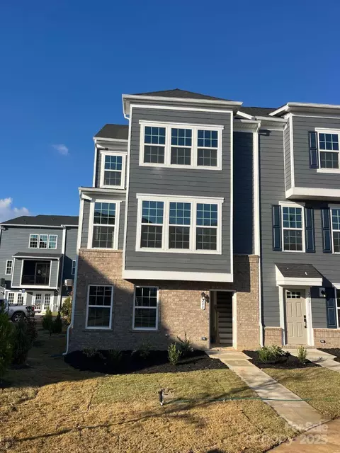 208 Maddie Ln, Stallings, NC 28104