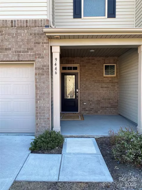 9446 Avery Lilac Ln, Fort Mill, SC 29707