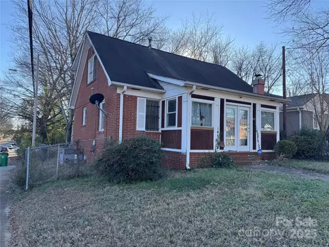 2101 Russell Ave, Charlotte, NC 28216