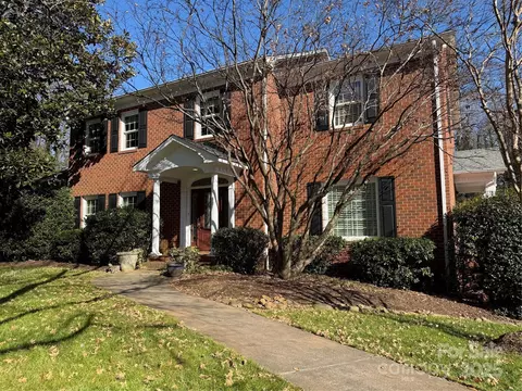 1730 5th Street Nw Dr NW, Hickory, NC 28601