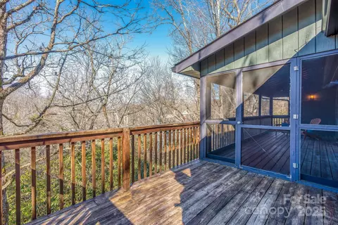 Exterior - 60 Elseetos Dr, Brevard, NC 28712 photo 6 of 8