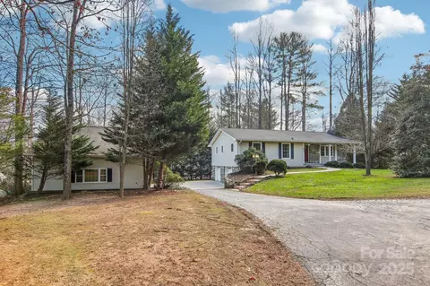 273 Quail Ridge Rd, Mills River, NC 28759