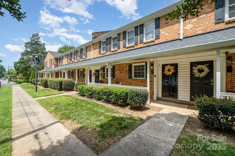 1210 Green Oaks G Ln #G, Charlotte, NC 28205