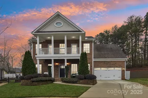 16341 Autumn Cove Ln, Huntersville, NC 28078