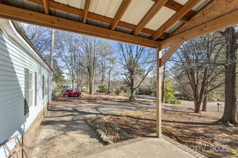 7933 Cherry Point Dr, Denver, NC 28037 photo 4