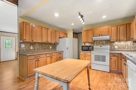 7933 Cherry Point Dr, Denver, NC 28037 photo 16