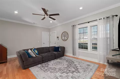 Living - 349 Ridge View Dr, Clyde, NC 28721 photo 1 of 3