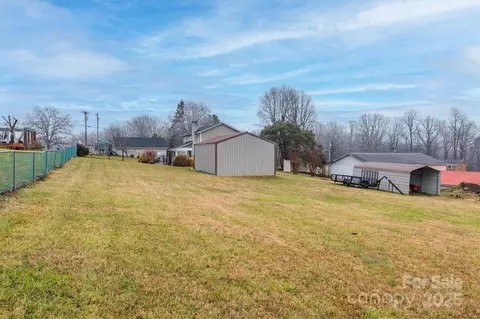 4105 S Fork Ave, Hickory, NC 28602 photo 7