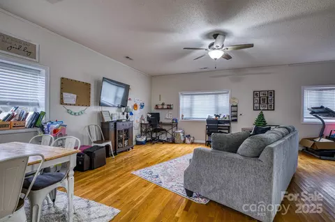 4105 S Fork Ave, Hickory, NC 28602 photo 33