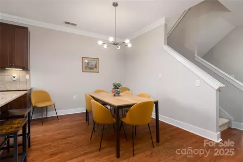 Dining - 211 Harbour Place Dr, Davidson, NC 28036 photo 1 of 2