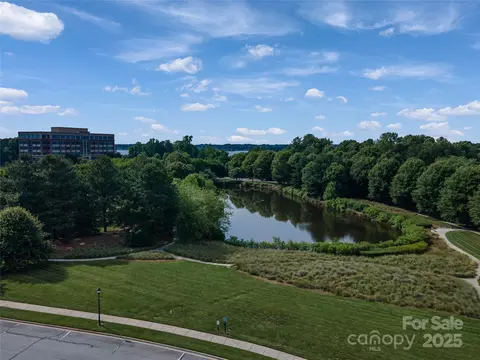 View/Area - 211 Harbour Place Dr, Davidson, NC 28036 photo 3 of 4