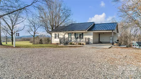 50 Berea Church Quincy Rd, Hiddenite, NC 28636