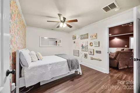 Bedroom - 9241 Legrand Dr, Terrell, NC 28682 photo 4 of 4