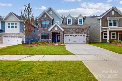 1136 Yellow Springs Dr, Huntersville, NC 28078