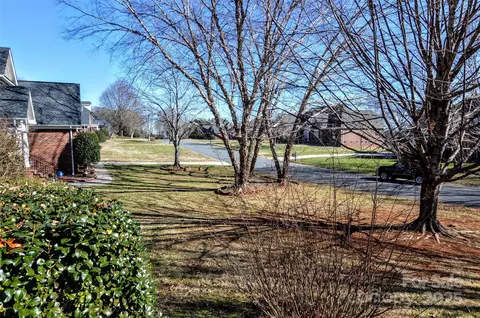 125 Eaglecrest Dr, Matthews, NC 28104 photo 27