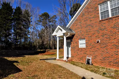 125 Eaglecrest Dr, Matthews, NC 28104 photo 22