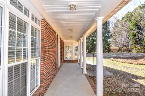125 Eaglecrest Dr, Matthews, NC 28104 photo 23