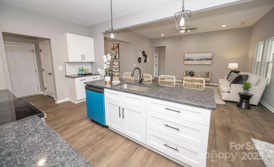 Kitchen - 117 Chavis Ln, Lincolnton, NC 28092 photo 1 of 1