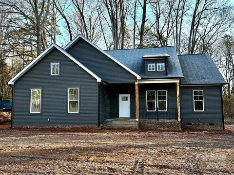 1158 Melrose Dr, Rock Hill, SC 29732